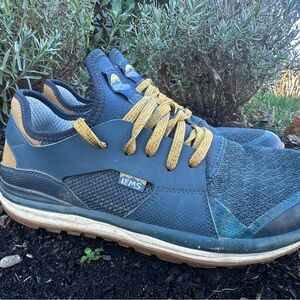 Mens Lems barefoot sneakers